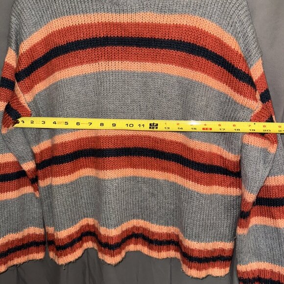Urban Outfitters Striped Sweater Womens S/P Oversized Relaxed Ugly Sweater - Picture 8 of 8